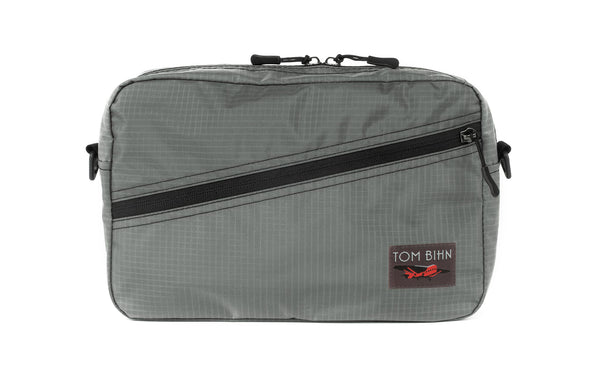 A Packing Cube Shoulder Bag in Mountain Grey (grey with light grey grid) 210 Cerylon